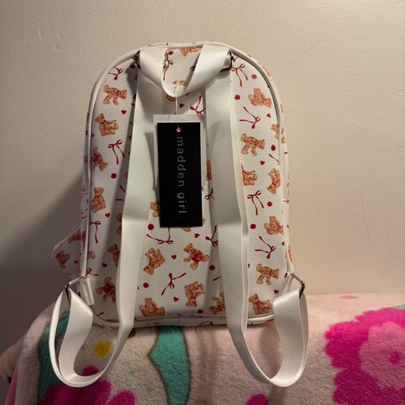 Bears & Hearts print mini backpack with matching wallet NWT Madden girl - Picture 2 of 8